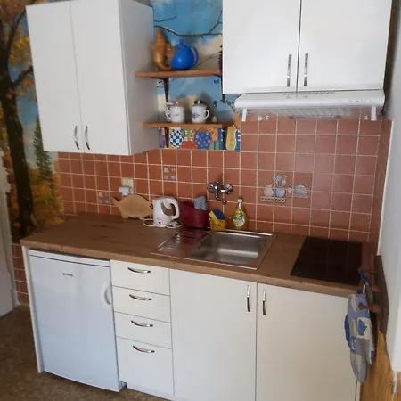 Apartricanova *