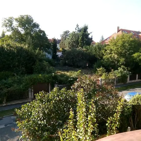 Apartricanova 아파트 프라하