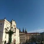 Apartricanova *